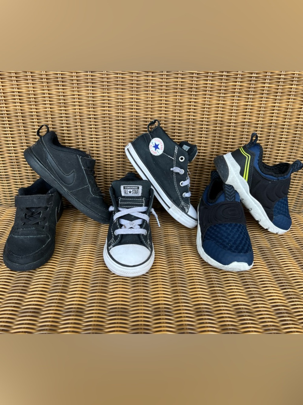 Toddler shoes size 9